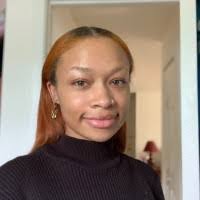 Lisa Brownfield's Instagram, Twitter & Facebook