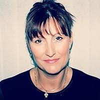 Eve Sinclair's Instagram, Twitter & Facebook