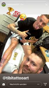Tattoos sind doch was besonderes und sollten individuell sein! Eintracht Frankfurt On Twitter Nice Tattoo Mariuswolf27