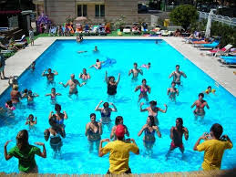 Hotel jumbo sulla riviera romagnola, situato sulla passeggiata principale a pochi metri dalla spiaggia. Hotel In Rimini Mit Animation Entdecken Sie Das Hotel Jumbo