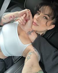 Oh, he LOVE me 😏 Fun fact, when I first met Tommy, I got his name tattooed  within 3 months. CRAZY, I know 🤣 Here we are 2 and a half years later.  LOCKED in 🔒