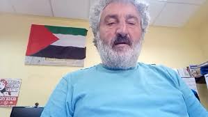 El activista e integrante de IU, Sergio Tamayo, embarcará en Santander en  la Flotilla de la Libertad