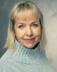 Kimberley Bradshaw's Instagram, Twitter & Facebook