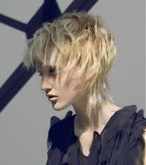 Warum kurze haare besser sind? 44 Langer Nacken Ideen Haarschnitt Vokuhila Frisur Frisuren
