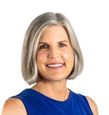 Diana Prochnow's Instagram, Twitter & Facebook