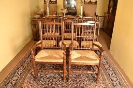 Nothing beats the spindle back chair for that classic farmhouse country look. Set 8 English Oak Ref No 05429 Regent Antiques