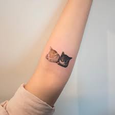 Instagram Post By Hongdam Jun 10 2017 At 3 01pm Utc Tattoos Cat Tattoo Designs Elegant Tattoos