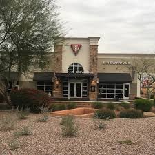 Bj S Mini Deep Dish Pizza Calories 120 Amazing Food Menu Items Craft Beer In Desert Ridge Phoenix Az 85050 Locations Bj S Restaurants And Brewhouse