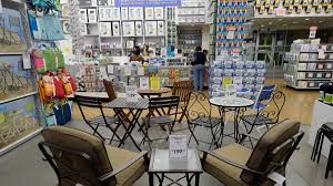 Is an american chain of domestic merchandise retail stores. Bed Bath Beyond S New Ceo Just Laid Off Nearly His Entire C Suite Cnn