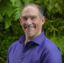 Larry Stern's Instagram, Twitter & Facebook