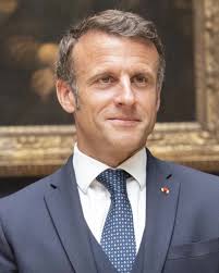 Prophet Jeremiah Fufeyin Gifts Nollywood Actor, Michael Duro Who Is Down  With Diabetes N5 Million Naira In a video posted