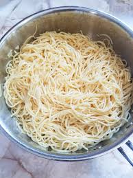 Chicken Tenderloins And Garlic Pasta