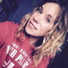 Courtney Ballinger's Instagram, Twitter & Facebook