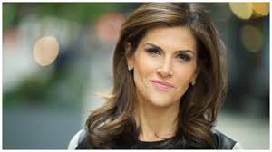 Laura Sher's Instagram, Twitter & Facebook