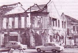 Peristiwa 13 mei 1969 merupakan satu tragedi berdarah yang banyak meninggalkan kesan terhadap politik, ekonomi dan sosial masyarakat malaysia. Sebelum Maszlee Tunku Pernah Letak Jawatan Kerana Surat Mahathir Soscili