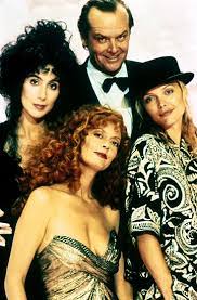 Séria je založená na populárnom filme čarodejnice z eastwicku a na románe s rovnakým názvom od johna updikea. Riddick S Realm Carodejnice Z Eastwicku Ked Je Film Lepsi Ako Kniha