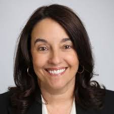 Maxine Major's Instagram, Twitter & Facebook