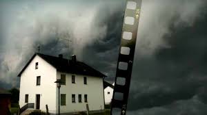 Starkes gewitter mit heftigem starkregen; Gespenstisches Video Hier Uberfallt Das Sturm Monster Bayern Leser Reporter Bild De
