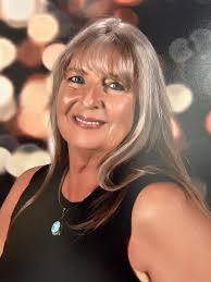 Introduction to the group with a photo