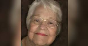 Mary Peck's Instagram, Twitter & Facebook