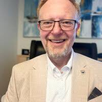 40+ "Daniel Amstutz" profiles