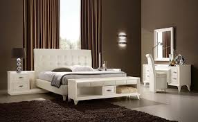 Una panca camera da letto è comoda e aggiunge un elemento di arredamento alla tua casa! Stiluri Proaspete Pantofi De Alergare Cel Mai Iubit Panche Moderne Per Camere Da Letto Amazon Afstidelhi Org