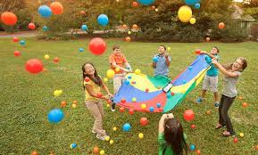 Para los niños entre los 4 y 6 años, la los juegos al aire libre permiten ejercitarte y jugar sin inconvenientes. Espacios Recreativos Para Ninos Serena Del Mar Altana