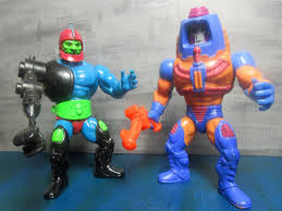 Masters of the universe is a 1987 science fantasy action film based on the toy line of the same name. Masters Of The Universe Die Seite Fur Motu Sammler Fans