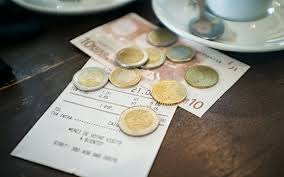 Kartu kredit bank bri memang belum banyak digunakan oleh konsumen jika dibanding dengan kartu kredit bca dan mandiri, namun begitu kartu kredit bri termasuk yang paling gratis executive lounge bagi kartu gold & platinum di 33 lokasi bandara. Cara Memakai Kartu Kredit Di Luar Negeri Dan Biayanya Cermati Com