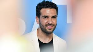 His younger brother joseph is also an actor and lives in germany. Elyas Mbarek Aktuelle Themen Nachrichten Bilder Stuttgarter Nachrichten