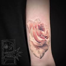 Peach Colored Rose By Chris Rigoni Rose Flower Tattoos Rose Tattoos Rose Tattoos For Women
