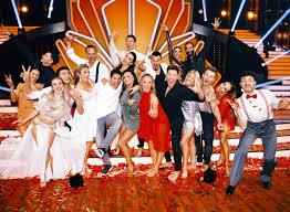 Tango und slowfox nach dem song music was my first love von john miles. Let S Dance 2019 Das Sind Die Die Gewinner Der Profi Challenge Starzip