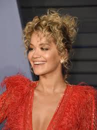 Short curly hair never looked so good. 25 Short Curly Hairstyles Ideas 25 Short Curls Celebrity