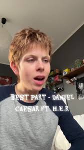 Daniel Singing