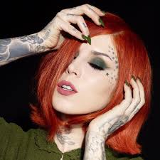 SAGE.🌿 NEW @katvondbeauty Shade+Light COLOR CONTOUR mini-palettes coming  this Spring! •lipstick: Everlasting Liquid Lipstick in #DoubleDare [photo:  @lioneldeluy]