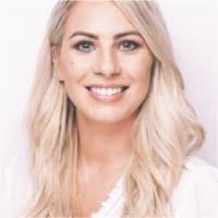 Jenna Thomason's Instagram, Twitter & Facebook