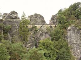 Vor geraumer zeit war ich bereits in der böhmischen schweiz in tschechien durch die schwedenlöcher in der sächsischen schweiz. Durch Die Schwedenlocher Zur Basteibrucke Bohmische Schweiz