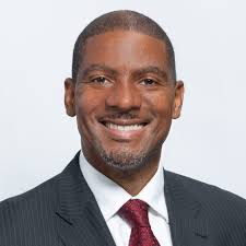 Karim Hill's Instagram, Twitter & Facebook