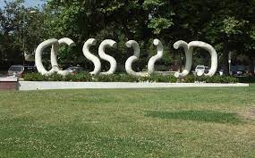 The Sculpture Pictured Is Located On The Corner Of Zelzah And Nordhoff Streets And Has B San Fernando Valley California State University Northridge Northridge