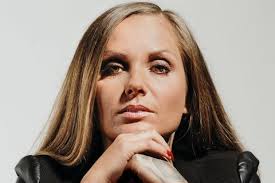 Rapperin Schwesta Ewa beschwert sich über SEK-Einsatz