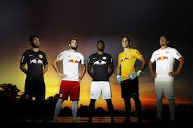 Mostre seu orgulho com a camisa 2 2020 masculina preta red bull bragantino. Estes Sao Os Novos Uniformes Do Red Bull Bragantino