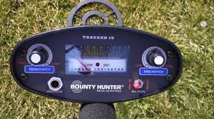 In this video you will find the top 5 best bounty hunter metal detector to buy on amazon in 2020. Bounty Hunter Tracker Iv Metal Detector How To Operate And Instructional Video Youtube
