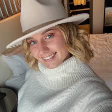 Lexie (@lexiemorehead) • Threads, Say more