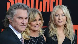 Kate hudson looks gorgeous all the time oliver hudson, mom goldie hawn, wyatt russell, dad kurt russell and kate hudson. The Truth About Kate Hudson S Famous Parents