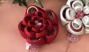七五三の手作り髪飾り 100均ダイソーつまみ細工の花の作り方 100均グッズ アイデア 手作り髪飾り つまみ細工 手作り