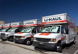 U Haul Trucks Lined In A Row Pasadena Ca Usa August 16 2014 U Haul Trucks Ad Usa Ca August Pasadena Truck U Haul Truck Moving Company Moving