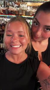 Veronica Schroeder (@veronica.schroeder)