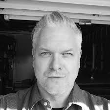 Jason Groh's Instagram, Twitter & Facebook