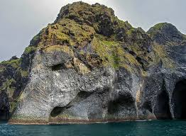 The first people to come to to iceland were celtic monks followed by the vikings, eventually more europeans came over and some of those would've recognised the likeness of an elephant in this cliff and named it appropriately. Naturally Erupted Elephant Rock In Heimaey Iceland Unusual Places
