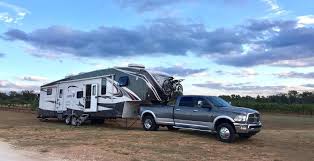 From standard 5th wheel hitches to slider systems for short bed trucks, we have an application for you. The 12 Best Fifth Wheel Hitches For Short Bed Trucks